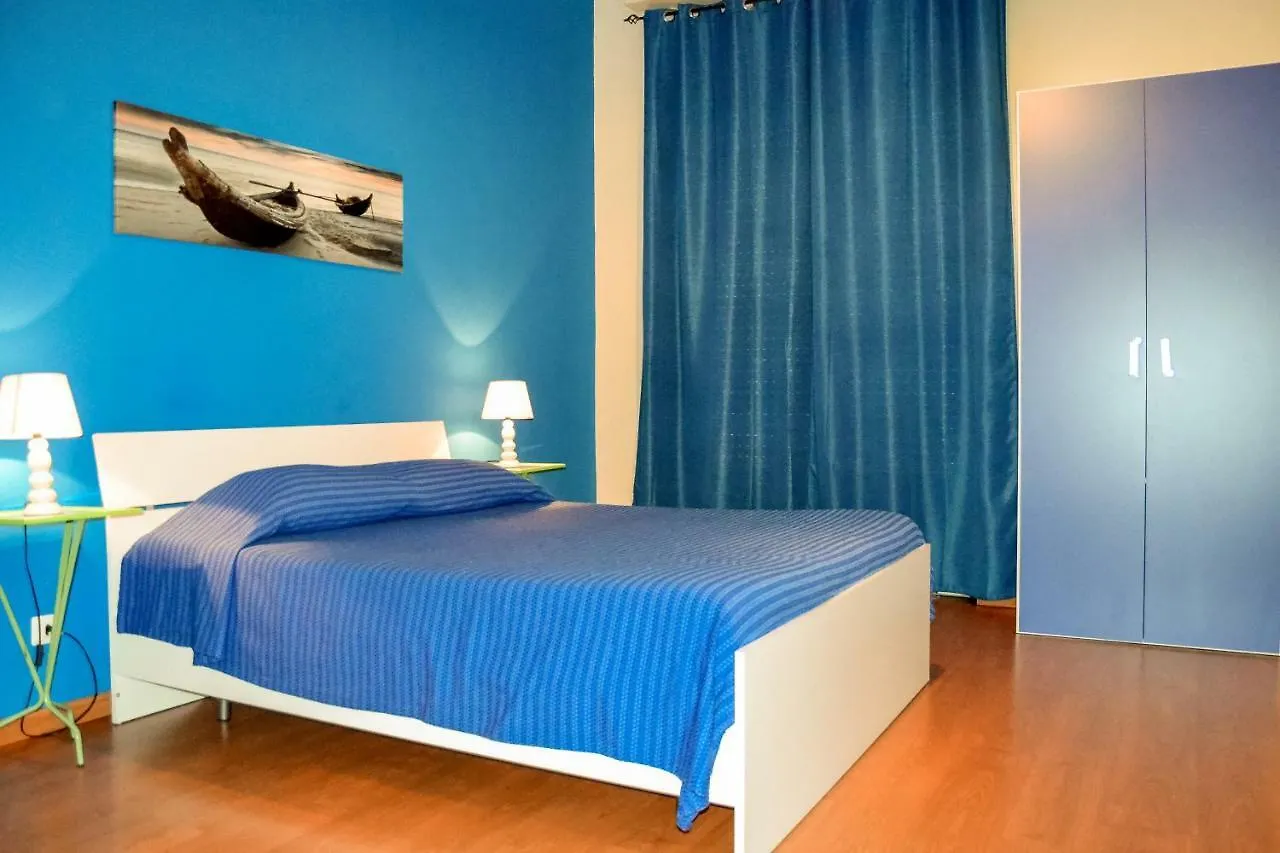 Guest house Cheap In Center Hotel Palermo Italy